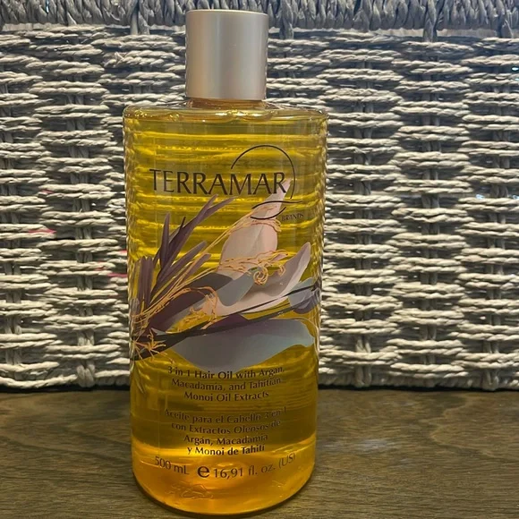 Terramar in Hair Oil